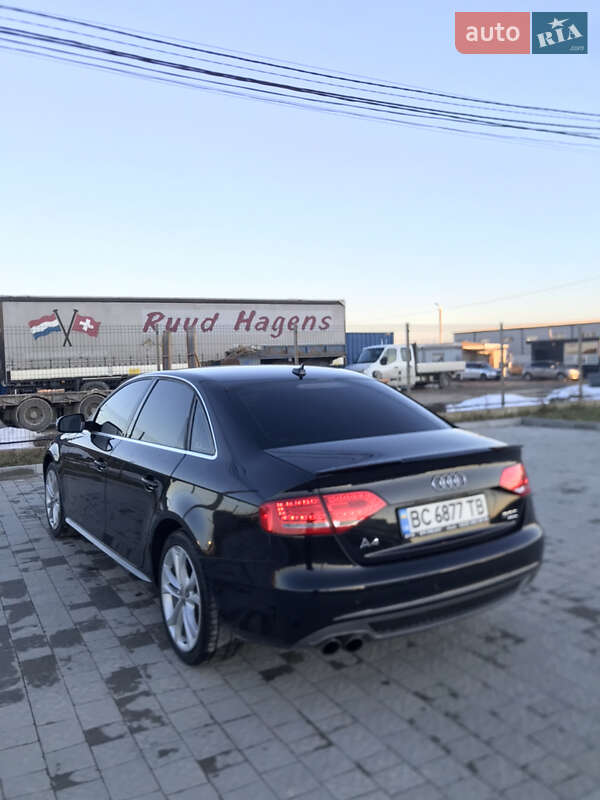Седан Audi A4 2011 в Львові