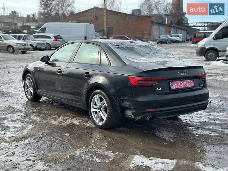 Седан Audi A4 2017 в Хмельницком