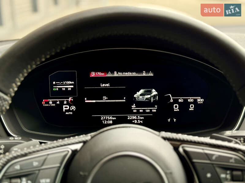 Седан Audi A4 2020 в Киеве