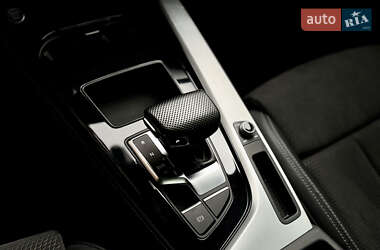 Седан Audi A4 2020 в Киеве