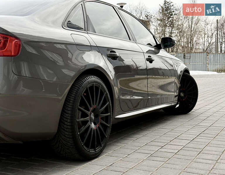 Audi A4 2014