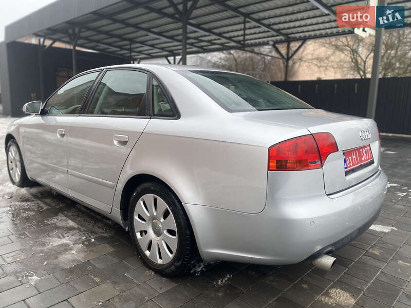 Седан Audi A4 2005 в Староконстантинове