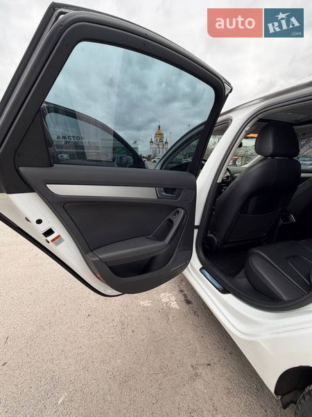 Седан Audi A4 2012 в Запорожье