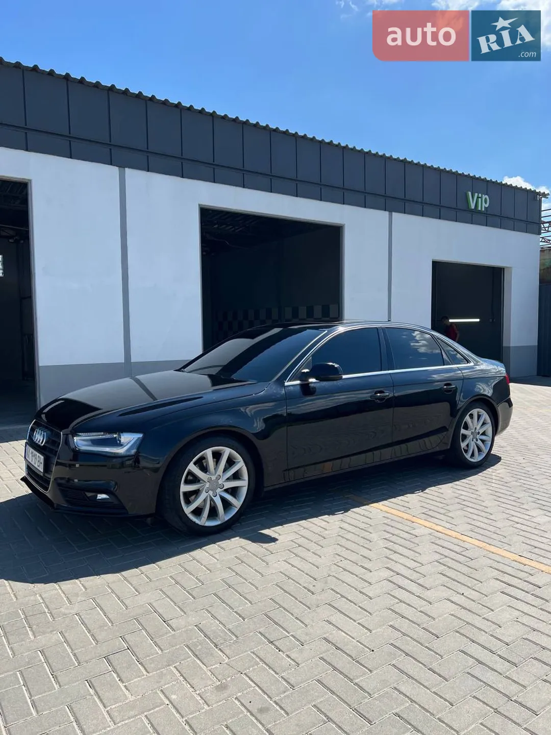 2012 Audi A4 - мініатюра 4