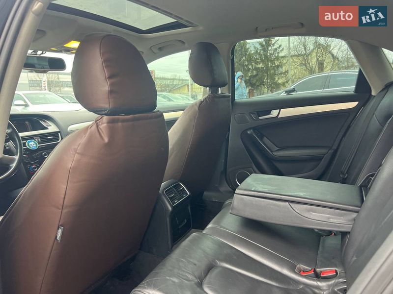 Седан Audi A4 2010 в Ивано-Франковске