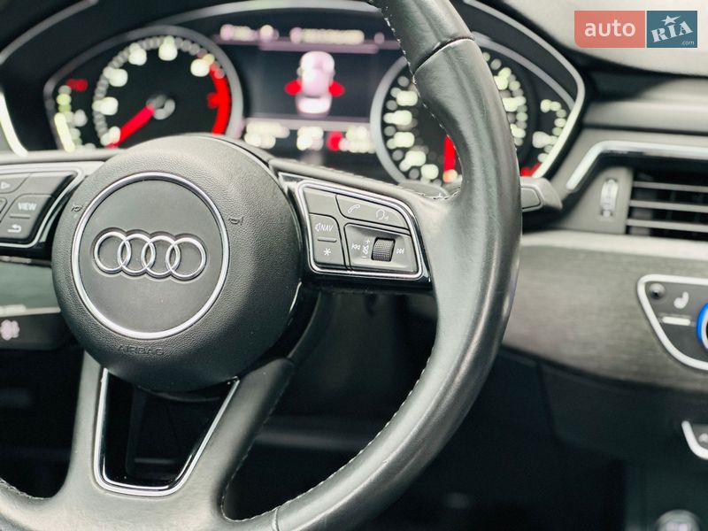 Седан Audi A4 2017 в Харкові