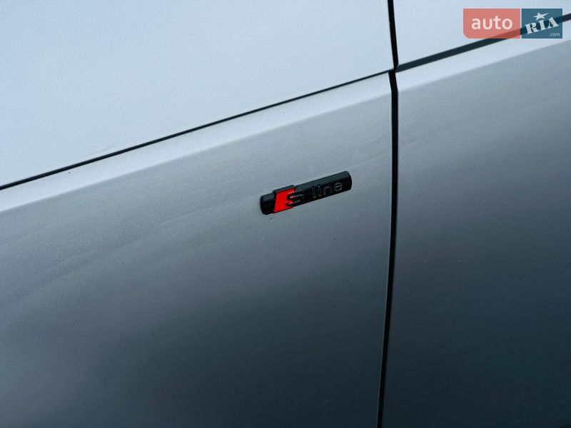 Седан Audi A4 2017 в Харкові