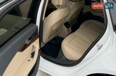 Седан Audi A4 2017 в Глухове