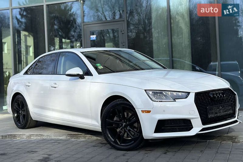 Седан Audi A4 2019 в Киеве