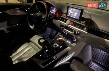 Седан Audi A4 2018 в Львове