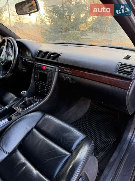 Седан Audi A4 2000 в Коломые