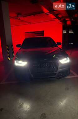 Седан Audi A4 2013 в Одесі