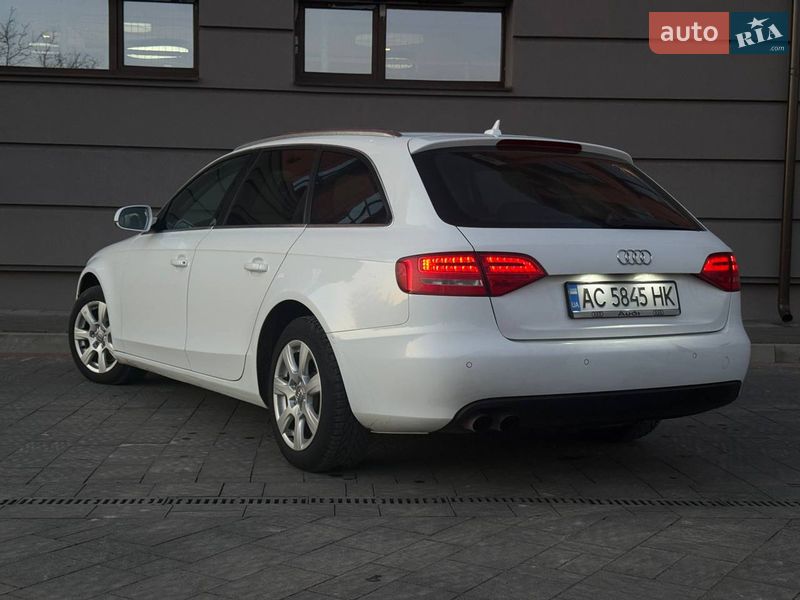 Универсал Audi A4 2010 в Дрогобыче