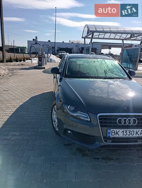 Универсал Audi A4 2009 в Сарнах