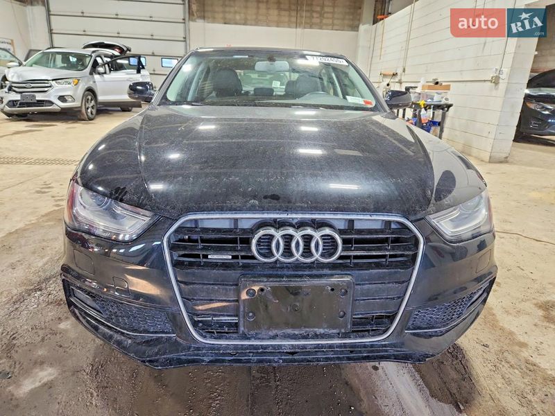 Седан Audi A4 2015 в Хмельницком