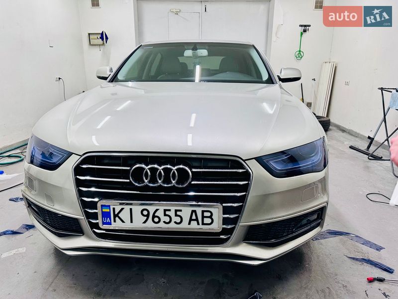 Седан Audi A4 2015 в Софіївській Борщагівці