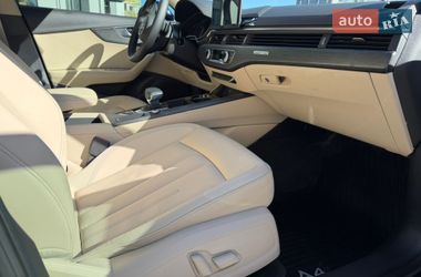 Седан Audi A4 2022 в Киеве