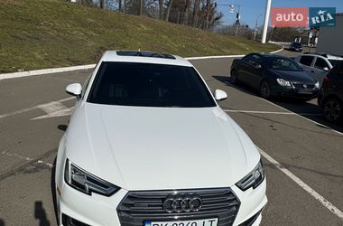 Седан Audi A4 2016 в Луцьку