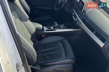 Седан Audi A4 2016 в Луцке