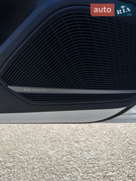 Седан Audi A4 2016 в Луцьку