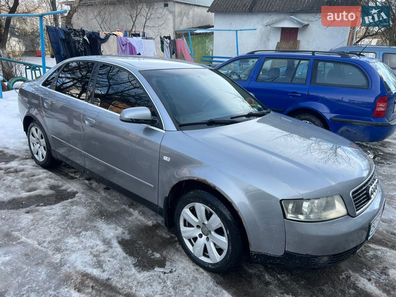 Седан Audi A4 2003 в Дунаевцах