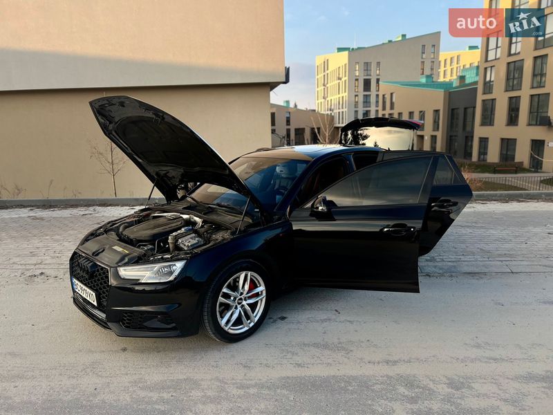 Седан Audi A4 2016 в Львові