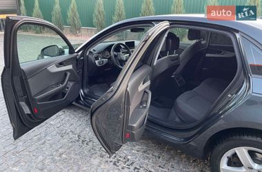 Седан Audi A4 2018 в Киеве