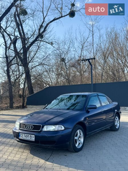 Седан Audi A4 1997 в Чернівцях