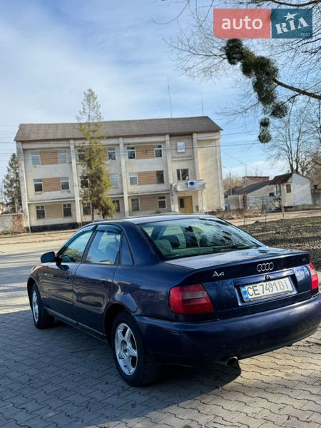Седан Audi A4 1997 в Чернівцях