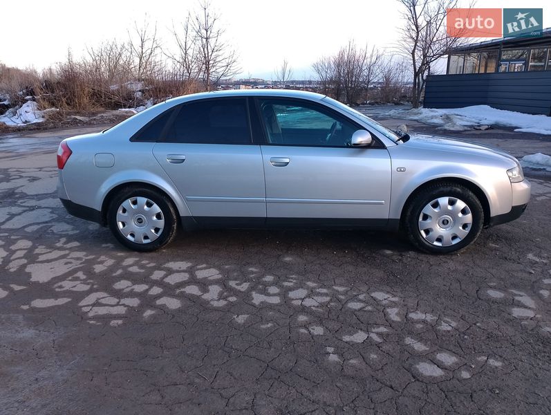 Седан Audi A4 2002 в Тернополі