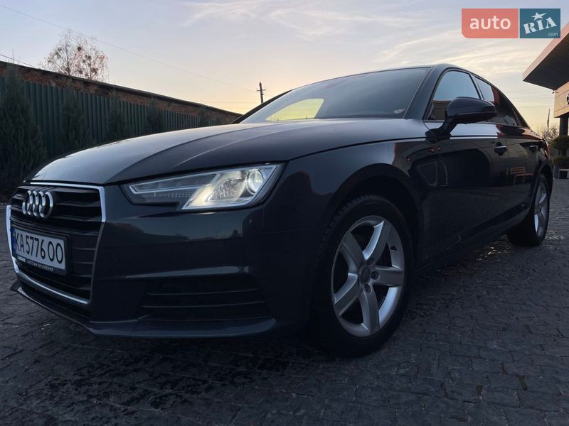 Седан Audi A4 2018 в Києві