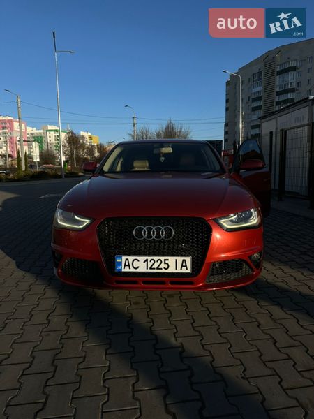 Седан Audi A4 2012 в Луцьку