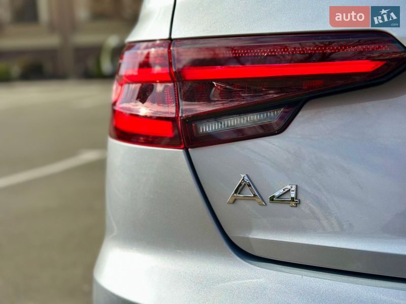 Седан Audi A4 2018 в Києві