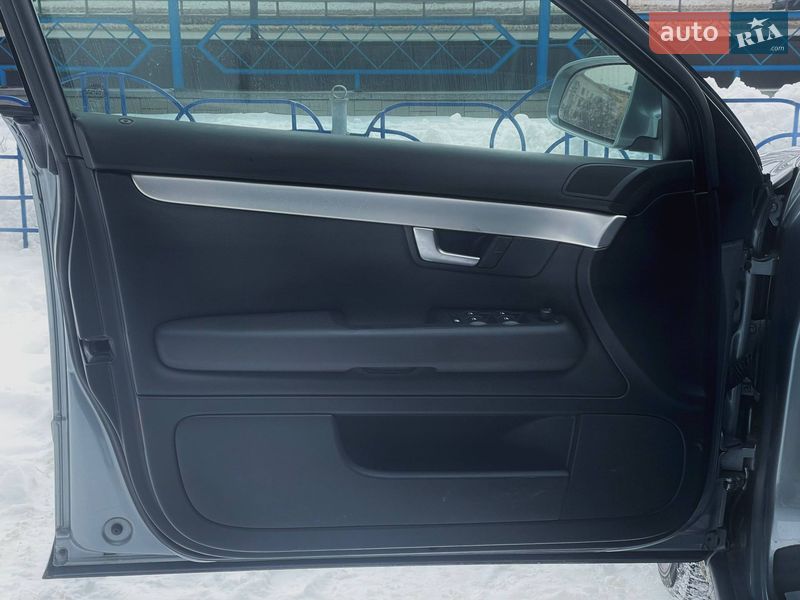 Седан Audi A4 2006 в Києві
