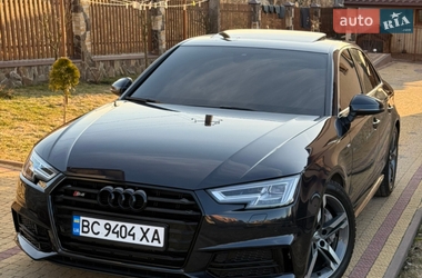 Седан Audi A4 2017 в Львове