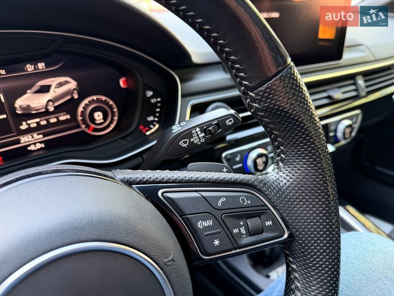 Універсал Audi A4 2016 в Луцьку