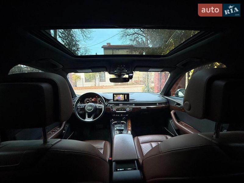Седан Audi A4 2018 в Львове