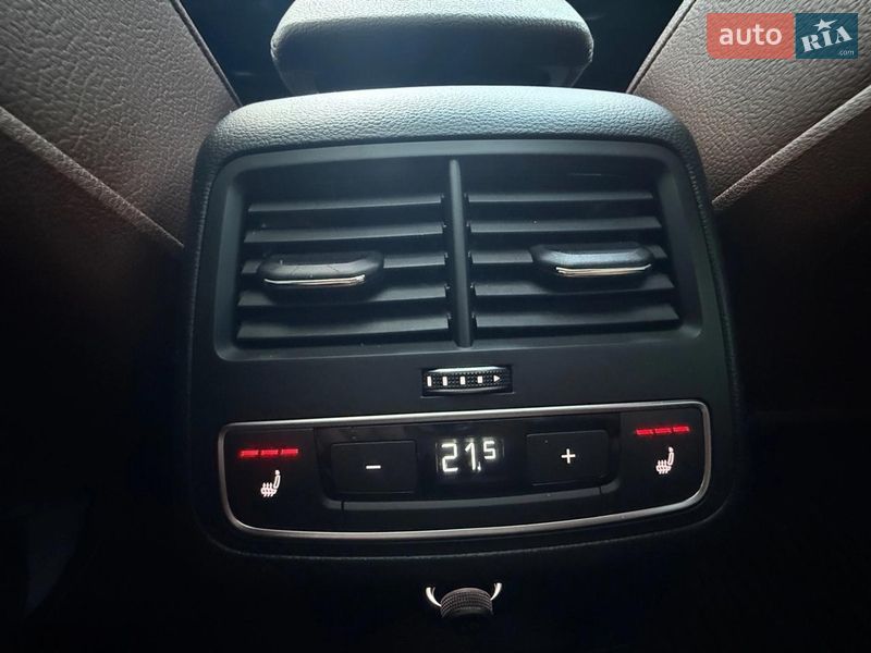 Седан Audi A4 2018 в Львове