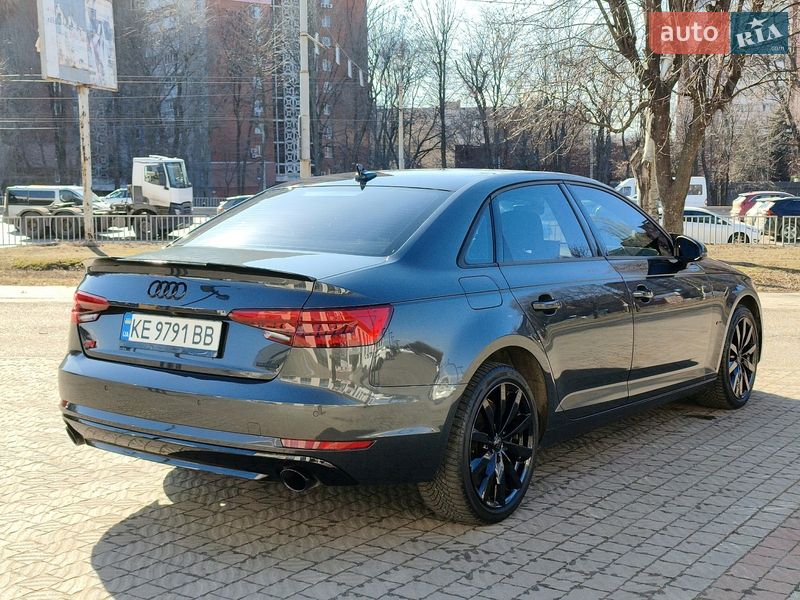 Седан Audi A4 2016 в Дніпрі
