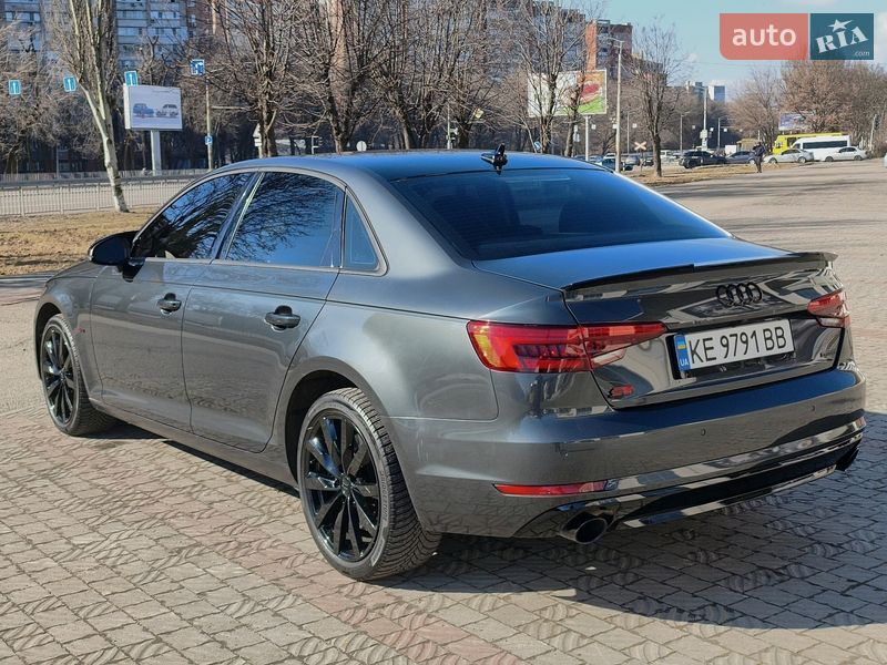 Седан Audi A4 2016 в Дніпрі