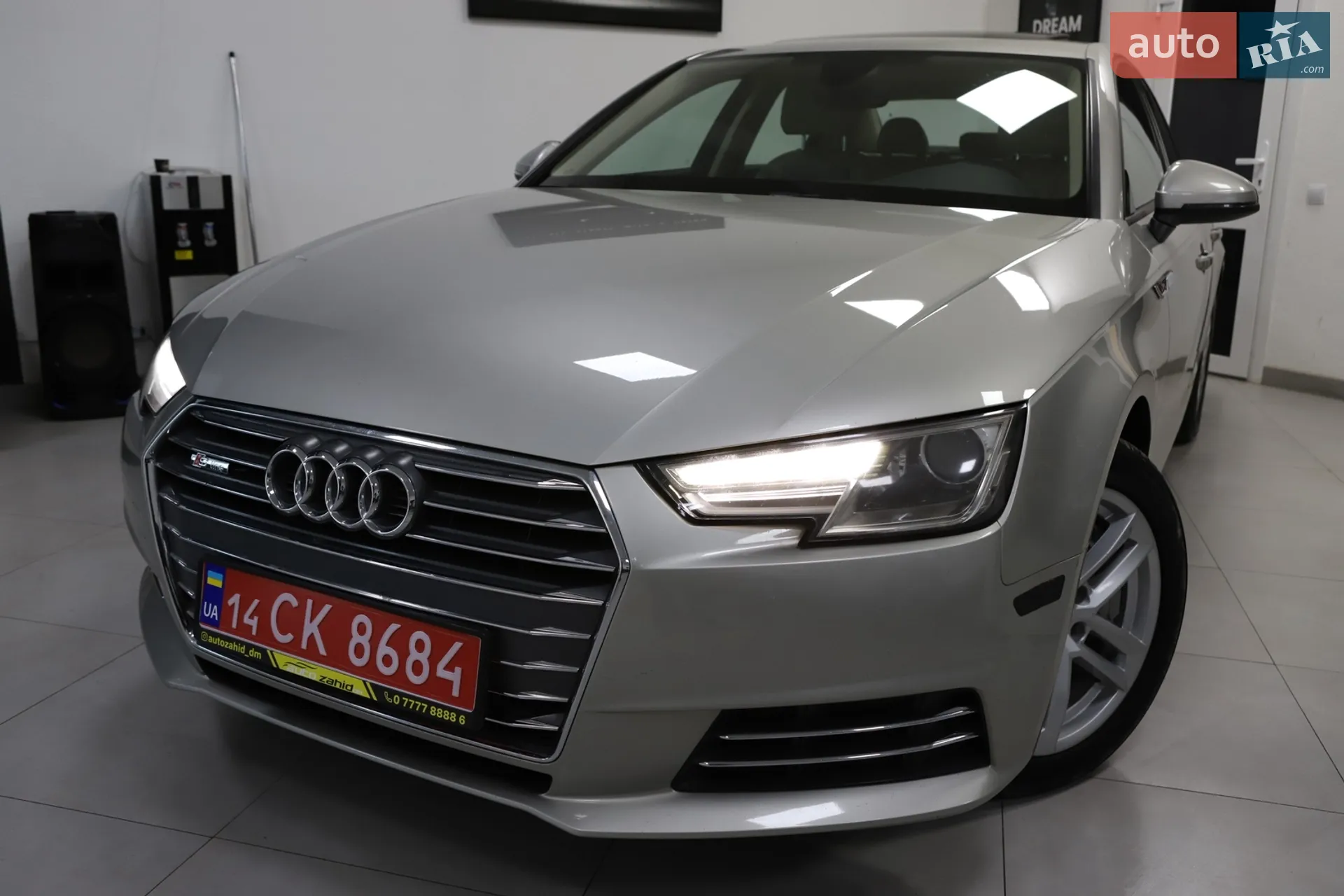 2017 Audi A4 - мініатюра 12