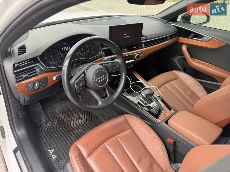 Седан Audi A4 2019 в Запорожье