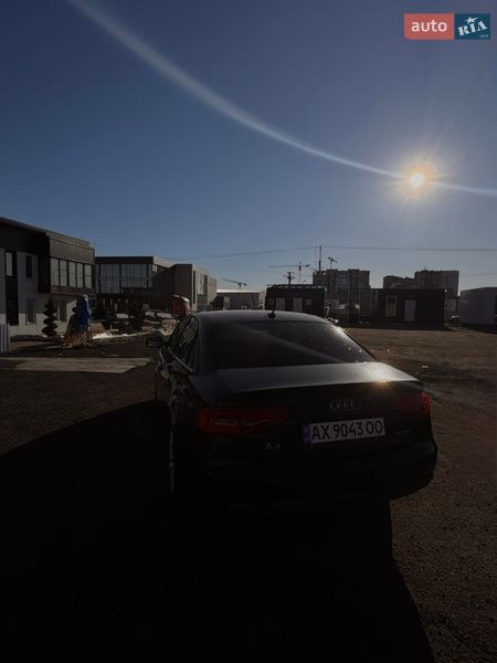 Седан Audi A4 2012 в Харкові