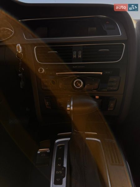 Седан Audi A4 2012 в Харкові