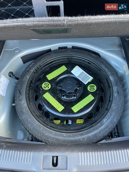 Седан Audi A4 2013 в Золочеве