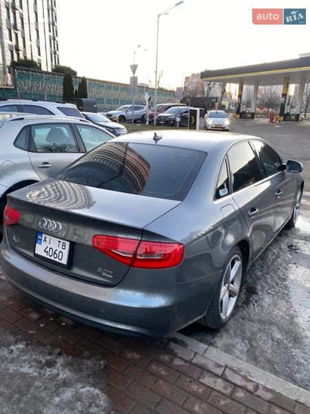 Седан Audi A4 2013 в Киеве