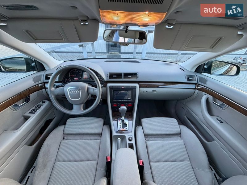 Седан Audi A4 2006 в Володимирі