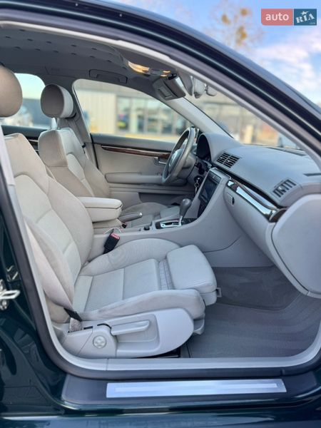 Седан Audi A4 2006 в Володимирі