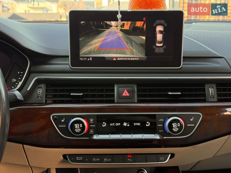 Седан Audi A4 2018 в Львові