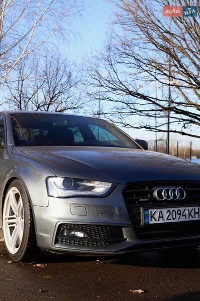 Седан Audi A4 2015 в Киеве